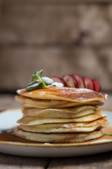pancakes with honey