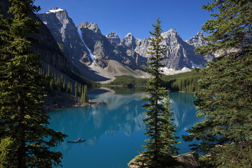 Fototapeta na wymiar Canoe, Moraine Lake, Valley of Ten Peaks, Banff National Park, Alberta, Canada