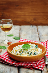 Spinach ricotta pasta