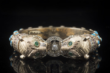 Fu Dog Gold Bracelet 