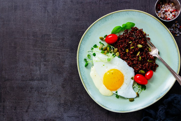 Red quinoa for dinner
