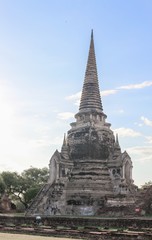 Fototapeta premium pagoda ancient famous in wat Phra Sri Sanphet beautiful ,Royal Palace in Ajutthaya travel Thailand