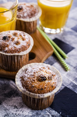 Muffin with raisins