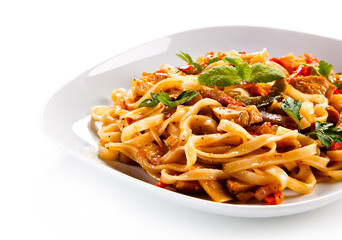 Rice noodles with meat, sauce and vegetables