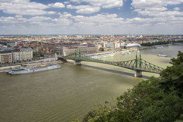 Fototapeta na wymiar Elisabeth Bridge And Budapest Cityscape, Hungary