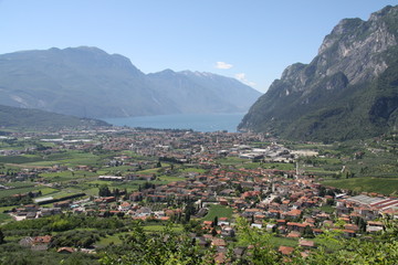 Fototapeta na wymiar The Town Riva del Garda with The Garda Lake, Italy