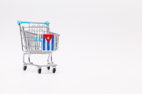 Shopping trolley with Cuban flag.