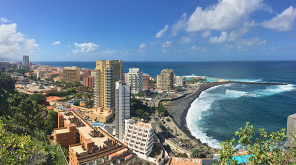 Obraz premium Panorámica del Puerto de la Cruz, Tenerife