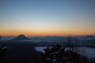 Morgendämmerung in der Sächsische Schweiz
