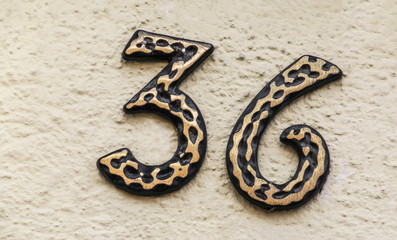 Hausnummer 36