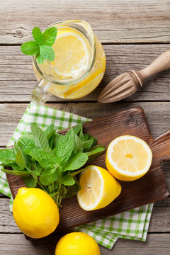 Lemonade with lemon, mint