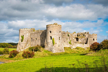 Fototapeta na wymiar Carew castle in Wales