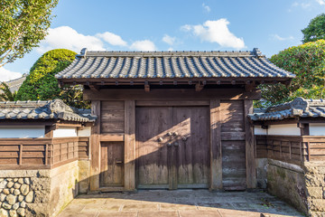 Fototapeta na wymiar Japanese style house gate and fence