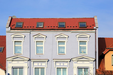 Fragment starej zabytkowej kamienicy w Nysie. © Stanisław Błachowicz
