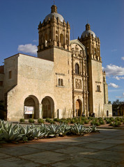 Fototapeta na wymiar Mexiko - Oaxaca - Iglesia Santo Domingo