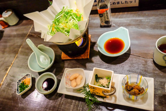 The Kyushu region offers many kinds of local dishes as it has various forms of traditional culture as well as an abundance of agricultural and marine products.