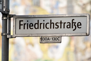 Friedrichstraße Berlin Straßenschild
