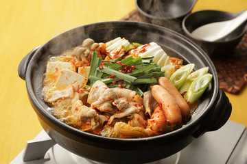 キムチ鍋 　KIMUCHI hot pot