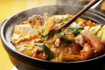 キムチ鍋 　KIMUCHI hot pot