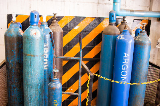 gas steel storage tanks for welding.