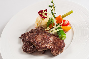 steak with vegetable