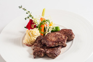 steak with vegetable