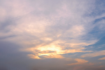 Obraz premium Blue sky with cloud at dusk