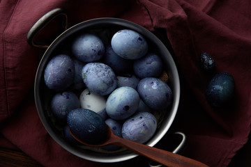 Pan with easter eggs