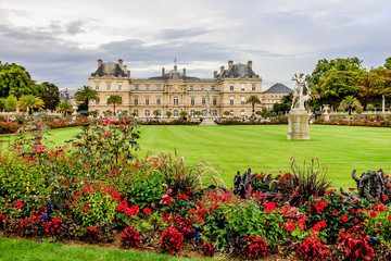 Fototapeta premium Luxembourg Garden (The Jardin du Luxembourg), Paris, France 