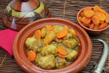tajine aux abricots