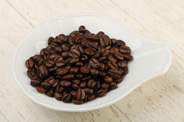 Roasted coffee beans