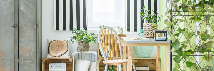 Botanic design of workplace