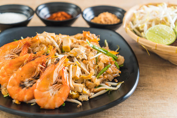 Thai Fried Noodles 