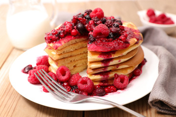 pancake with berry fruit