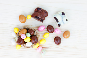Naklejka na ściany i meble Easter candy in the nest 