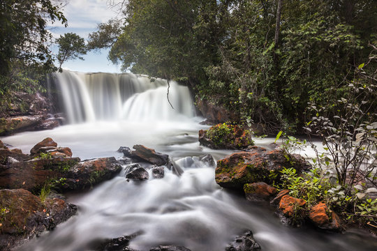 Prata Waterfall - Jalapao, Tocantins, Brazil