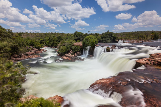 Fototapeta Velha's Waterfal - Jalapao - Tocantins - Brazil