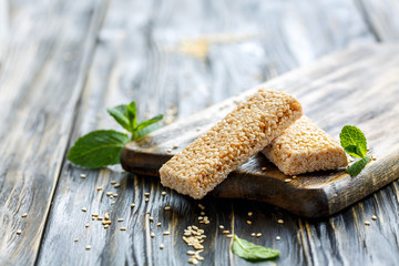 Bars of honey and peanuts.