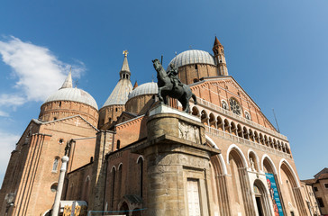  Basilica di Sant'Antonio da Padova, in Padua, Italy