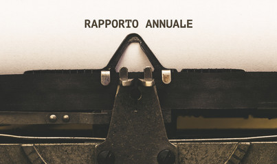 Rapporto annuale, Italian text for Annual Report on vintage type writer from 1920s
