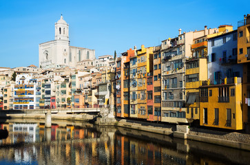  picturesque houses and church on river Onyar  in Gerona