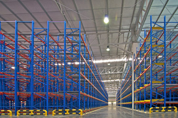 Warehouse  shelving storage metal pallet racking system.