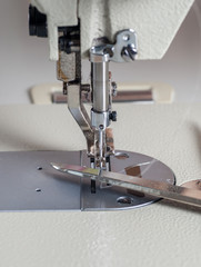 industrial sewing machine