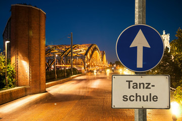 Schild 189 - Tanzschule