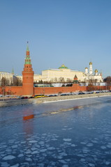 Obraz premium Winter view of the Moscow Kremlin and the Kremlin embankment