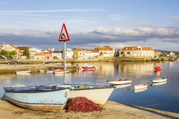Handdoek met foto Stad aan het water Campo fishing port  © Arousa