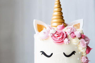 Unicorn cake © Ruth Black