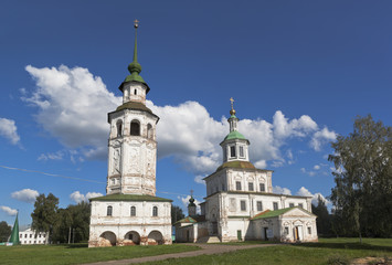 Fototapeta na wymiar Church of St. Nicholas in the city of Veliky Ustyug in Vologda region, Russia