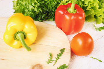 bell pepper, green salad and arugula