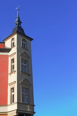 Sanierter Altbau mit Erker